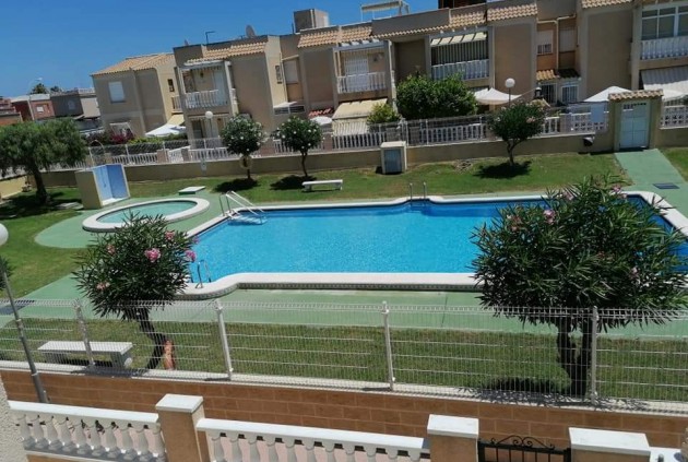 Resale - Penthouse -
Torrevieja - aguas nuevas