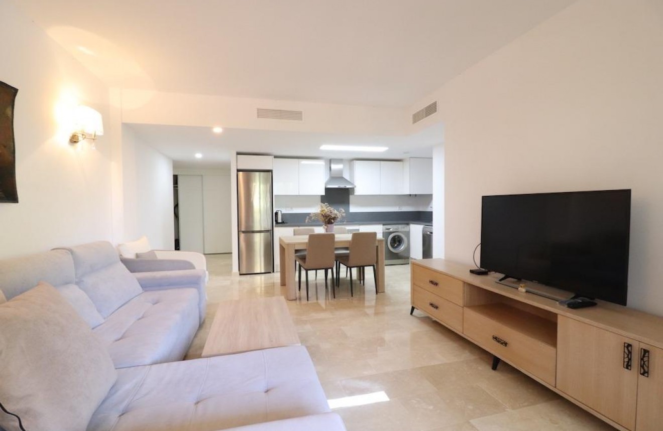 D'occasion - Appartement -
Torrevieja - Costa Blanca