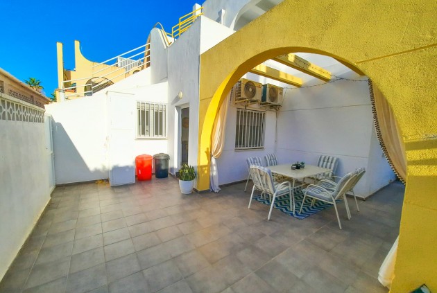 Segunda mano - Chalet -
Torrevieja - Costa Blanca