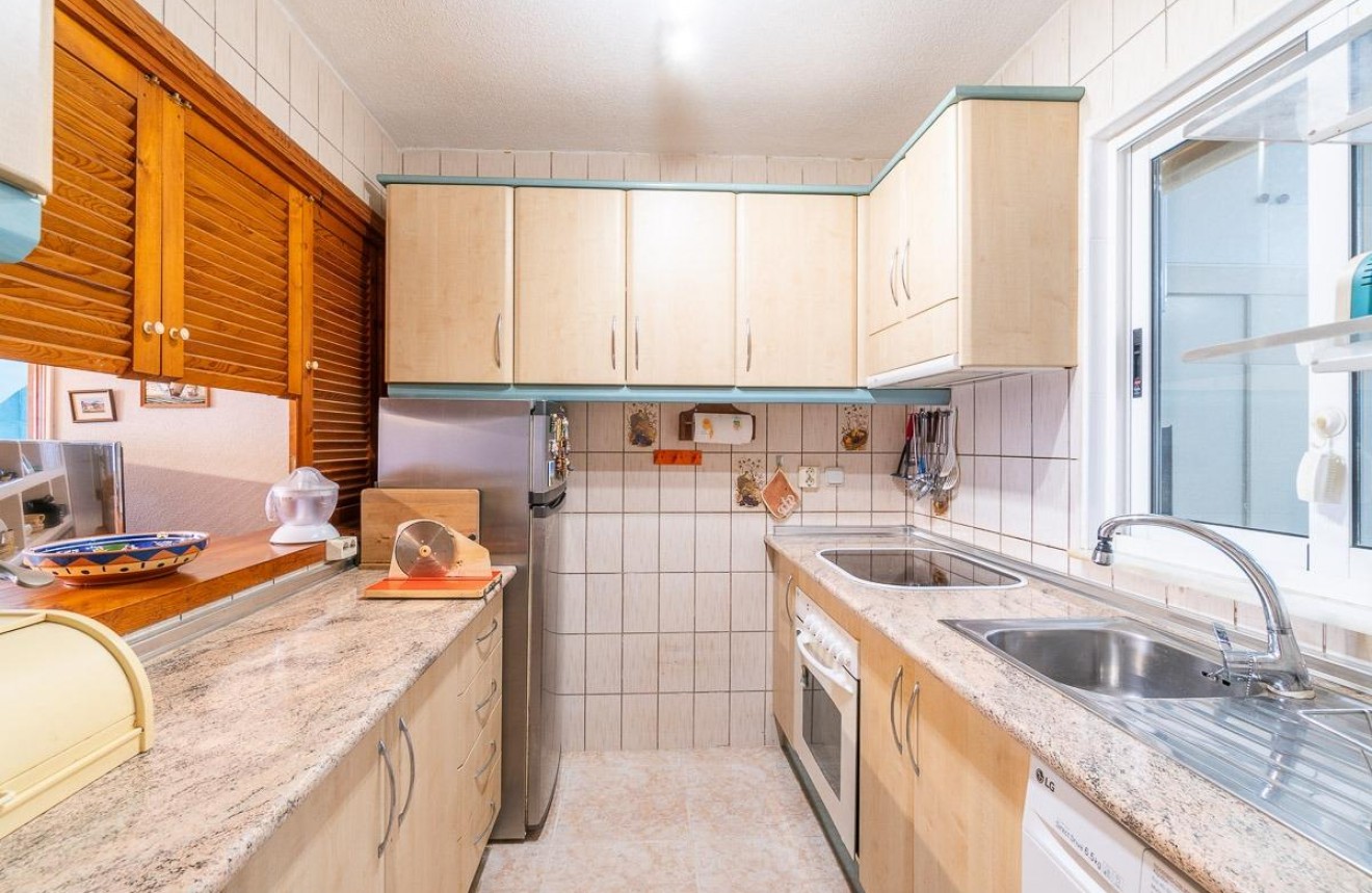 Resale - Bungalow -
Torrevieja - Los Frutales