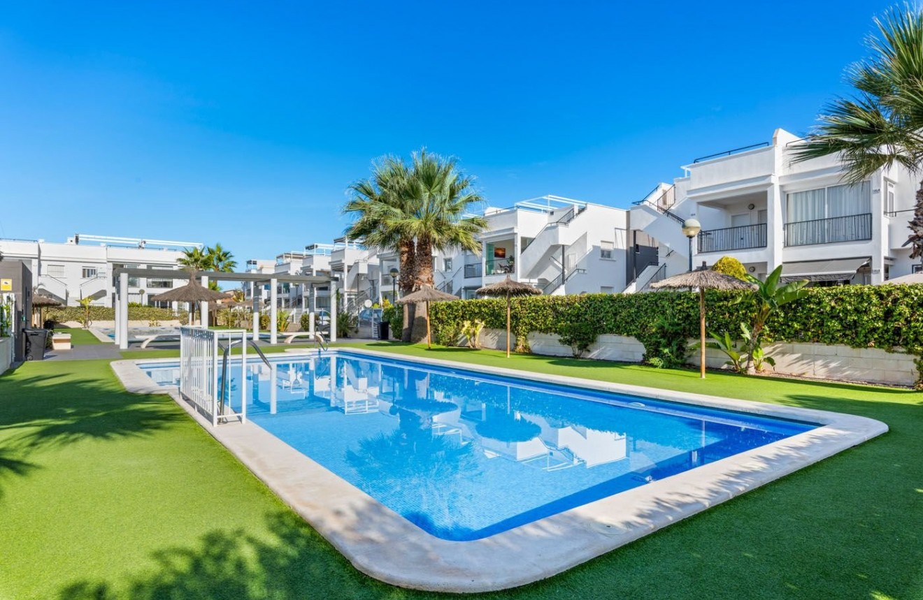 Tweedehands - Bungalow -
Torrevieja - Costa Blanca