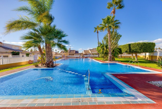 Segunda mano - Chalet -
Torrevieja - Aguas Nuevas 2