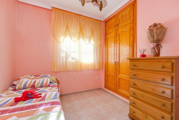 Resale - Chalet -
Torrevieja - Aguas Nuevas 2