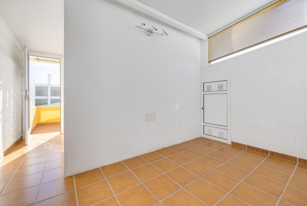 Resale - Chalet -
Torrevieja - Aguas Nuevas 2