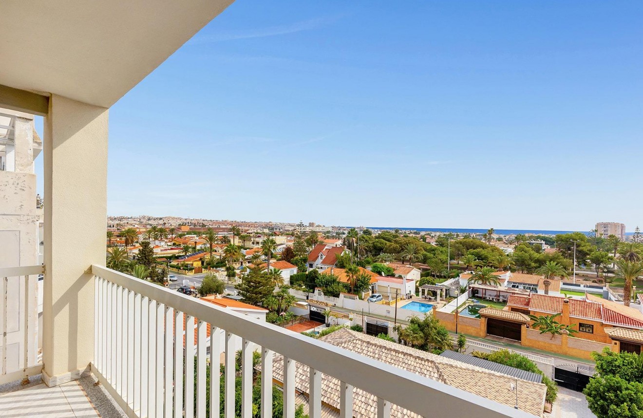 D'occasion - Appartement -
Torrevieja - Nueva Torrevieja