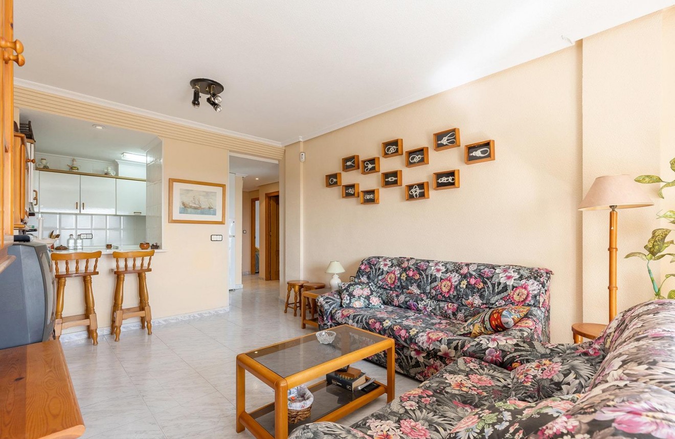 Aus zweiter Hand - Wohnung -
Torrevieja - Nueva Torrevieja