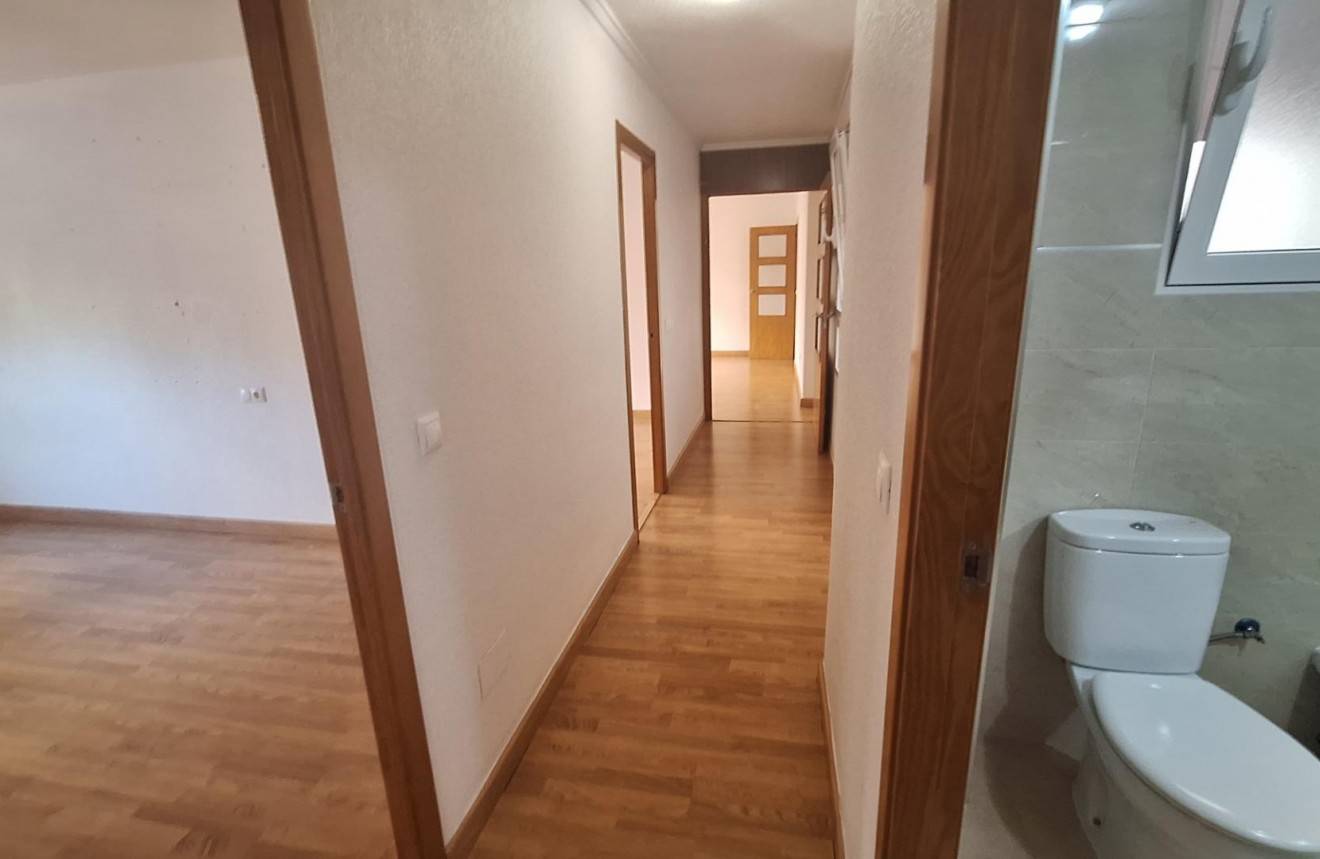 Aus zweiter Hand - Wohnung -
Torrevieja - Acequion