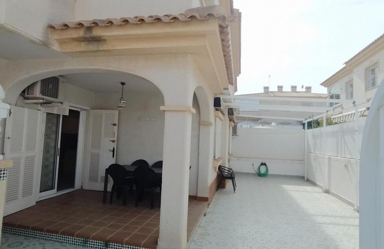 D'occasion - Bungalow -
Torrevieja - Torreblanca