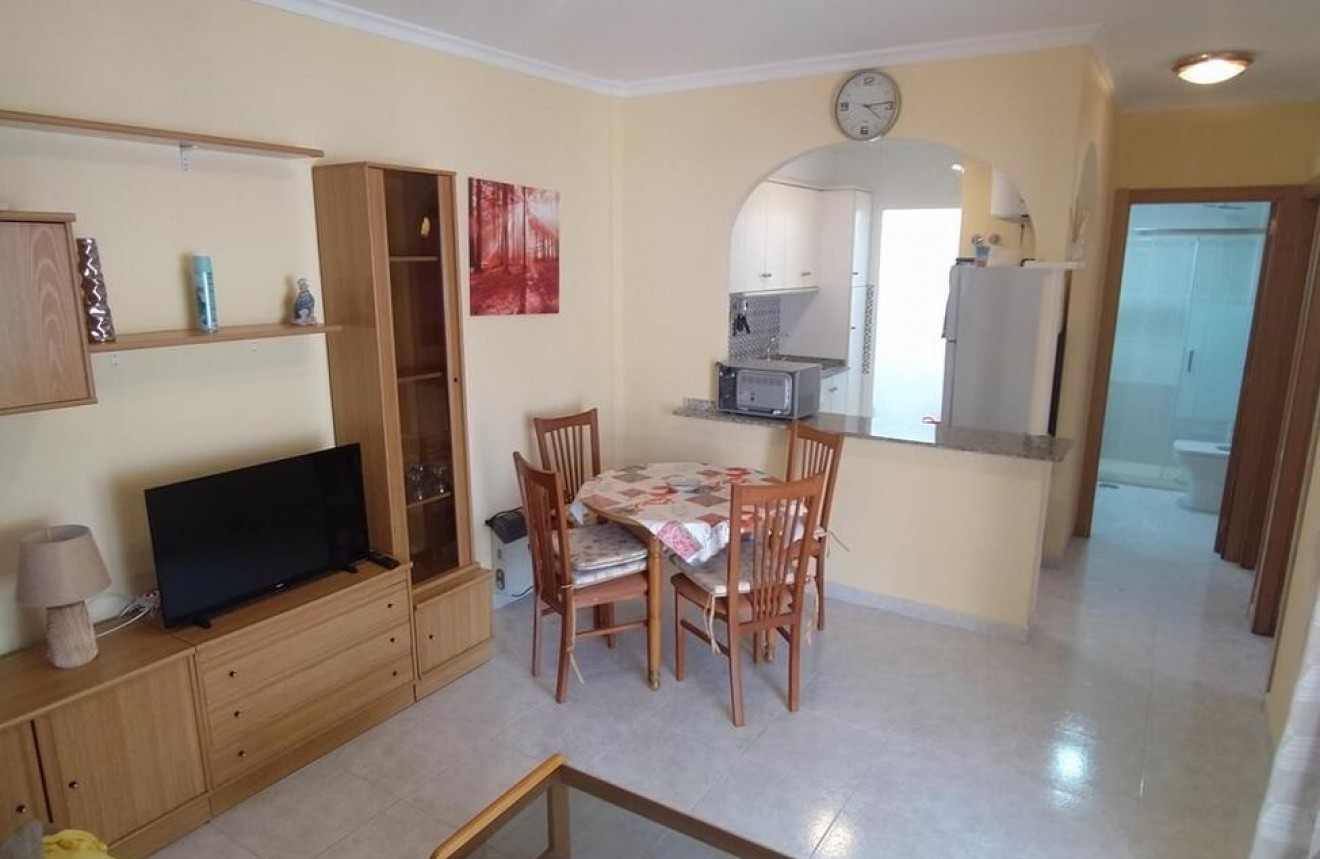 Z drugiej ręki - Bungalow -
Torrevieja - Torreblanca