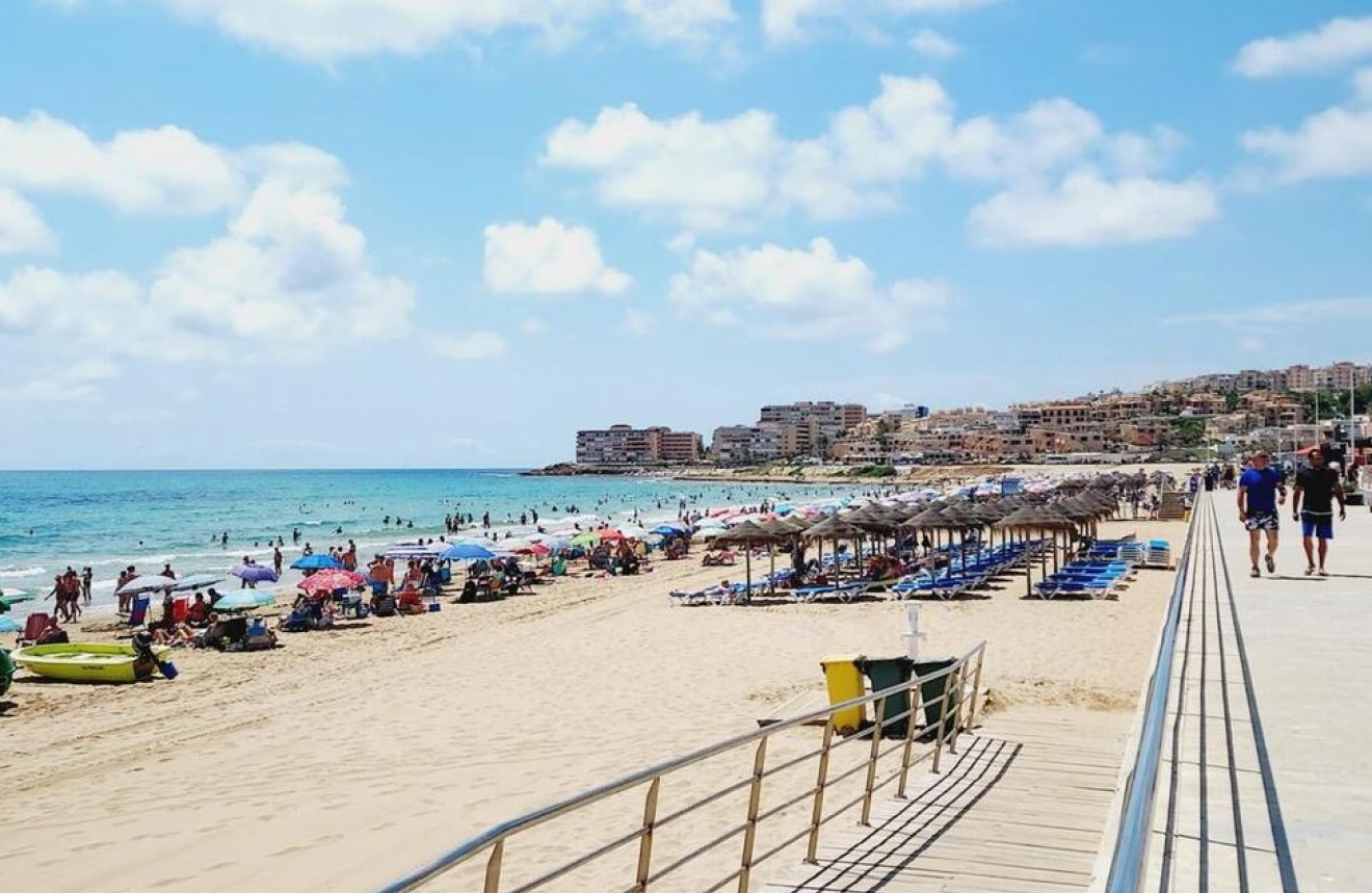 Segunda mano - Bungalow -
Torrevieja - Torreblanca