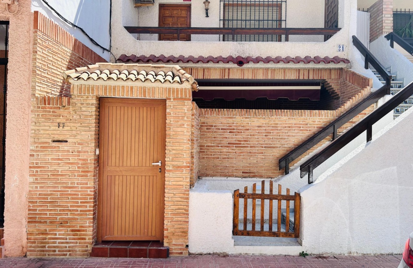 Segunda mano - Chalet -
Torrevieja - Costa Blanca