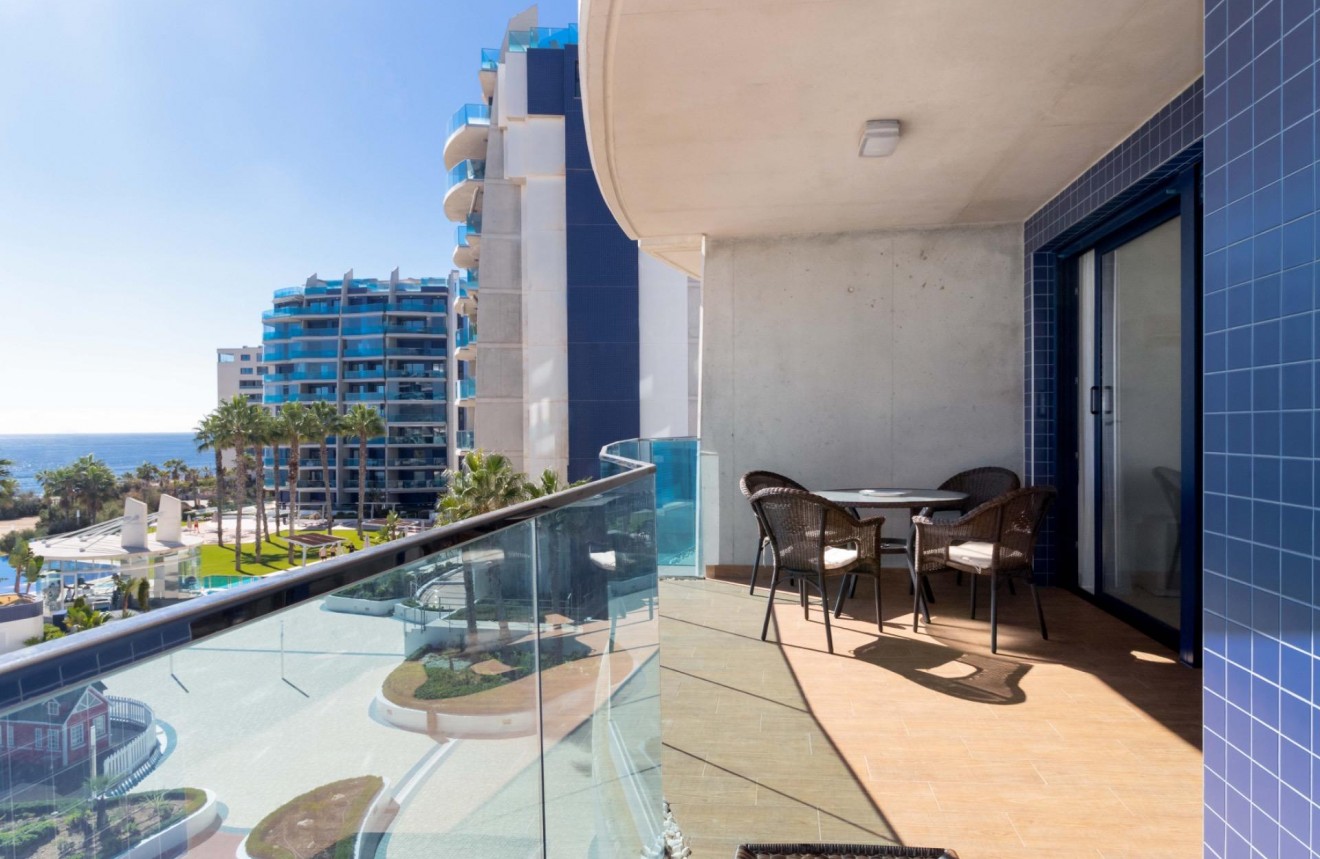 Resale - Apartment / flat -
Torrevieja - Punta prima