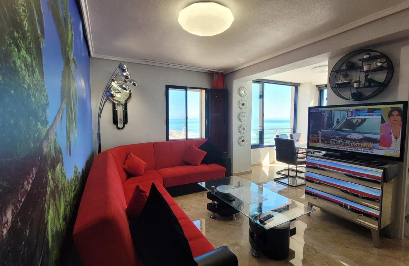 Resale - Apartment / flat -
Torrevieja - La Mata