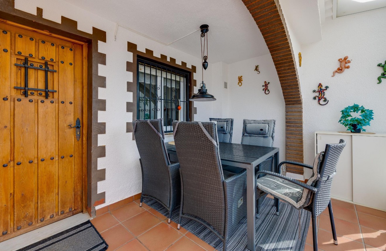 D'occasion - Chalet -
Torrevieja - Torreta Florida