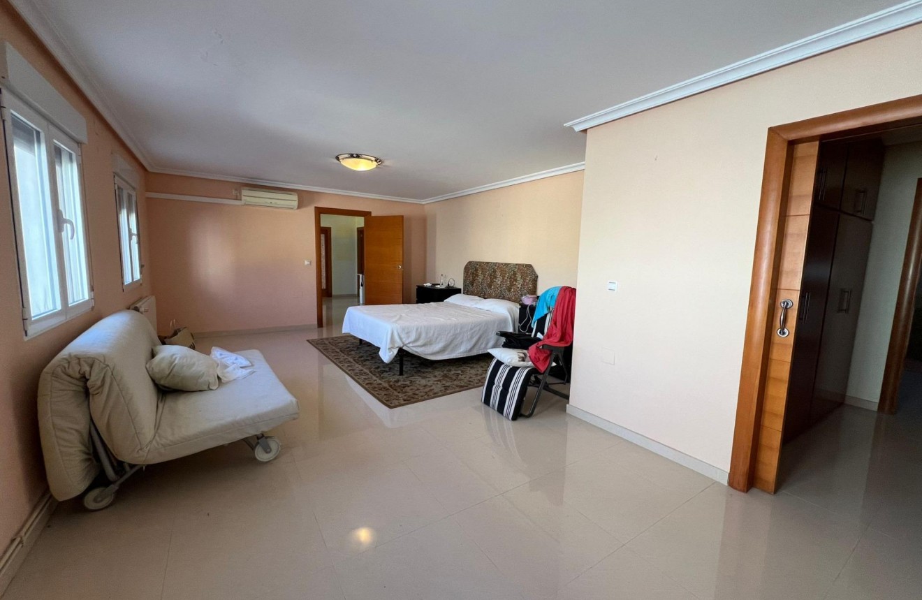 Tweedehands - Chalet -
Torrevieja - Torreta Florida