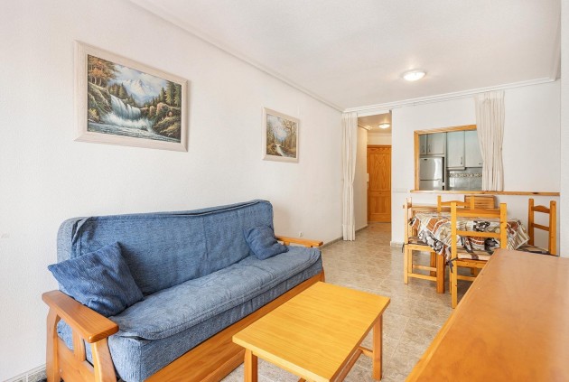 Aus zweiter Hand - Wohnung -
Torrevieja - La Mata Pueblo