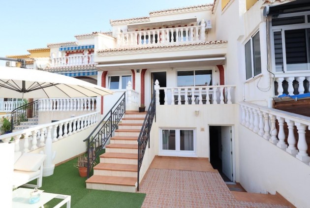 Tweedehands - Chalet -
Torrevieja - Costa Blanca