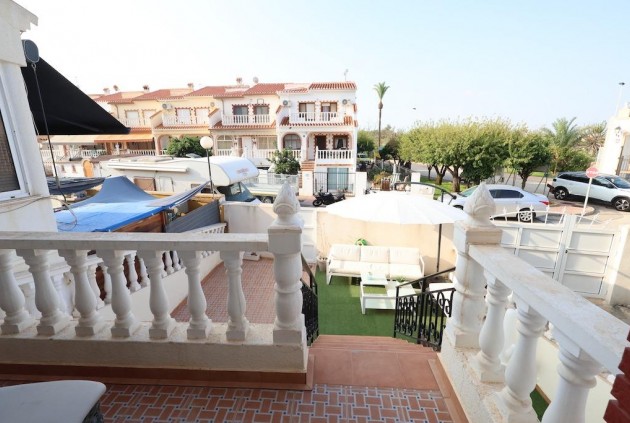 Tweedehands - Chalet -
Torrevieja - Costa Blanca