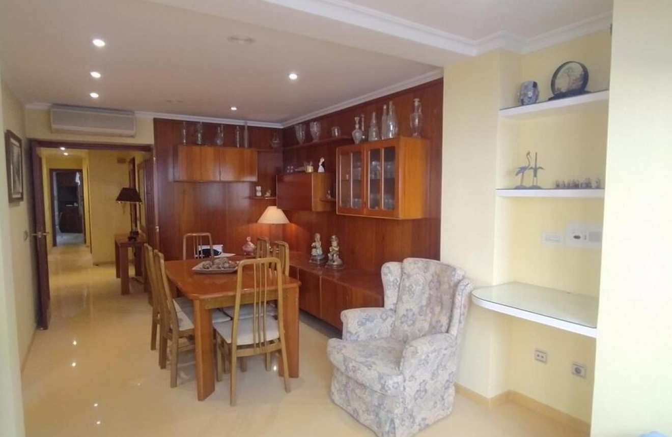 D'occasion - Appartement -
Torrevieja - PLAYA DEL CURA - CENTRO