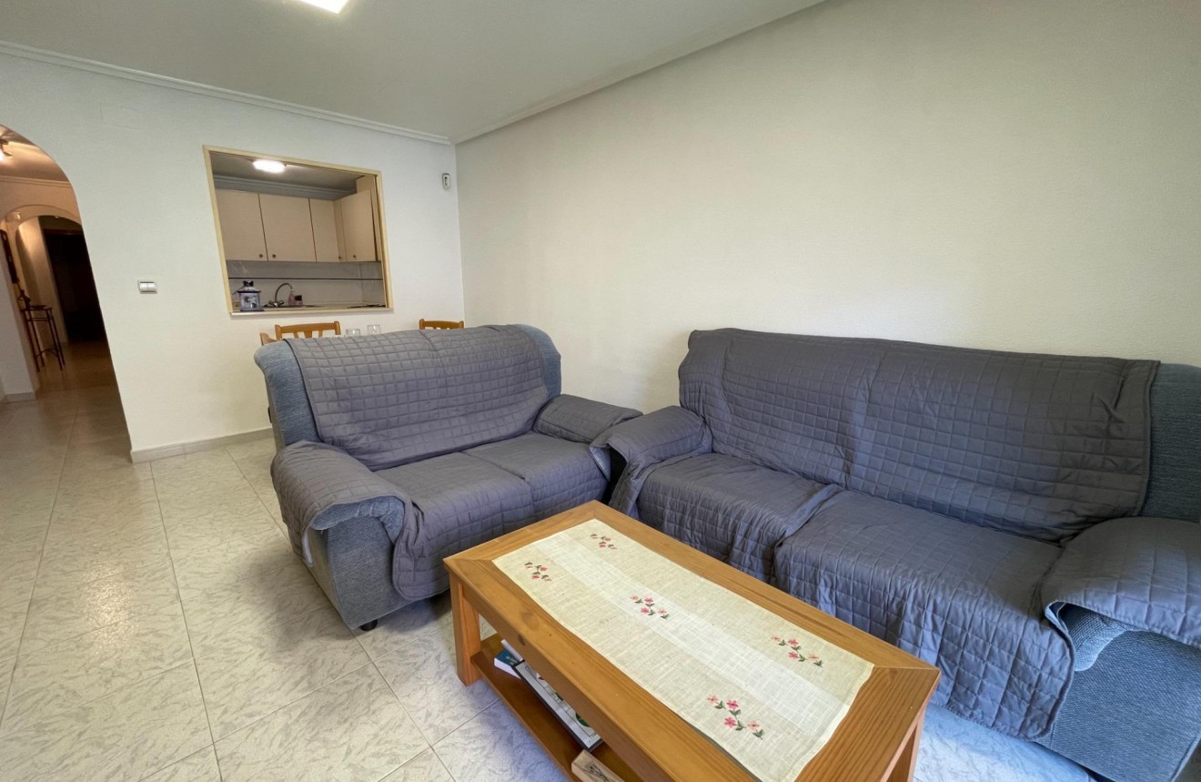 Aus zweiter Hand - Wohnung -
Torrevieja - Playa del Cura