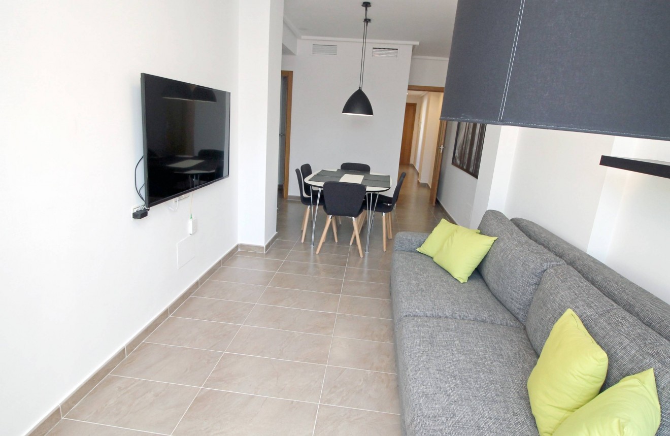 Aus zweiter Hand - Penthouse -
Torrevieja - Los Balcones