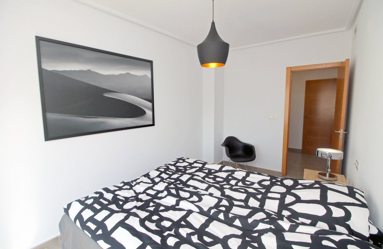 Aus zweiter Hand - Penthouse -
Torrevieja - Los Balcones