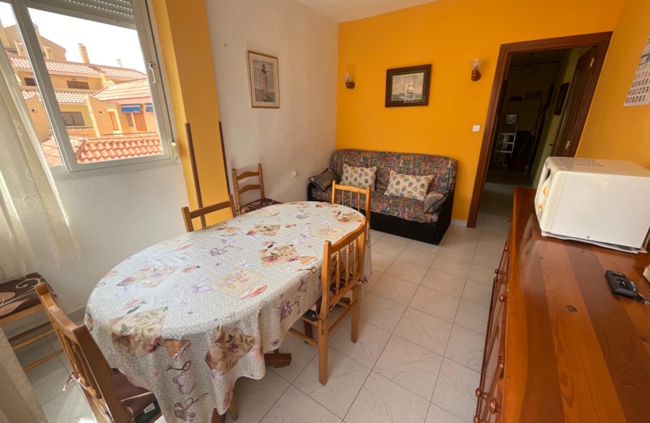 Aus zweiter Hand - Wohnung -
Torrevieja - La Mata