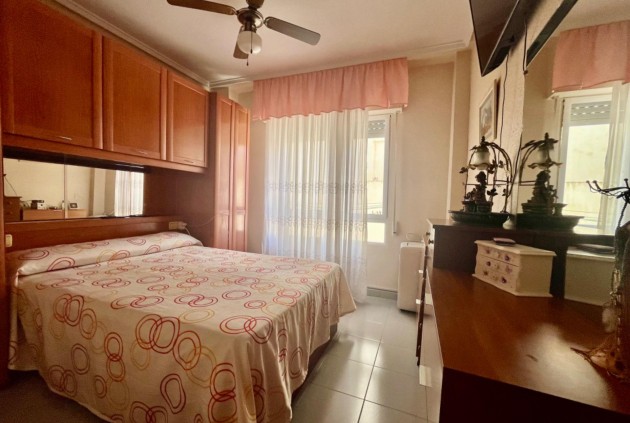 Tweedehands - Appartement / flat -
Torrevieja - Playa de los Locos