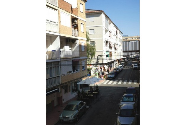 Tweedehands - Appartement / flat -
Torrevieja - Estacion de autobuses