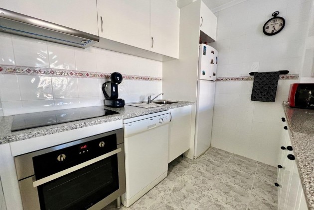 D'occasion - Appartement -
Torrevieja - Torrejón