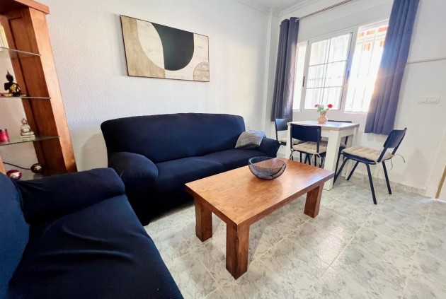 Tweedehands - Appartement / flat -
Torrevieja - Torrejón