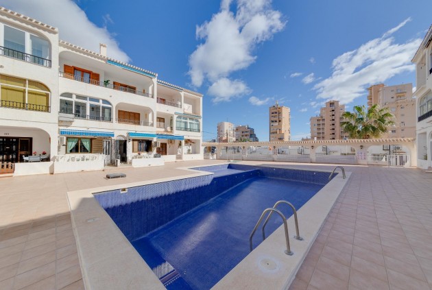 Tweedehands - Appartement / flat -
Torrevieja - Torre la mata