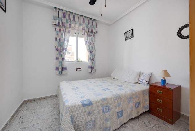 Resale - Chalet -
Torrevieja - Aguas Nuevas 2