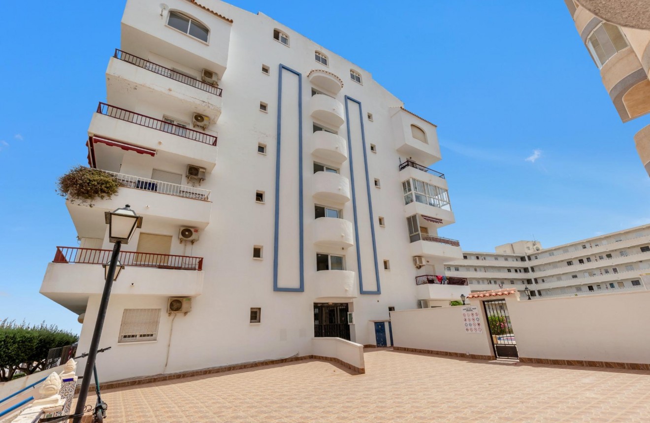 Aus zweiter Hand - Wohnung -
Torrevieja - Torre la mata