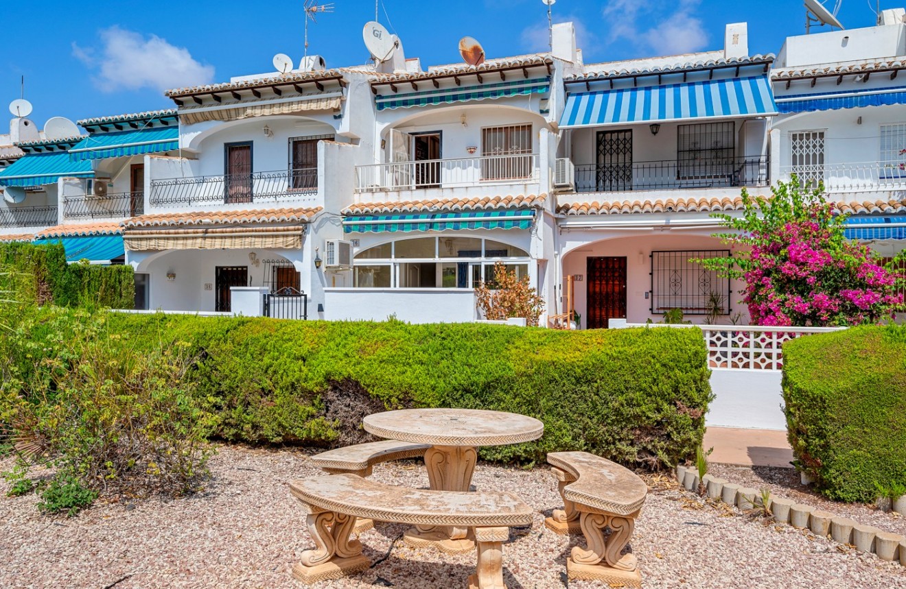 Segunda mano - Chalet -
Torrevieja - Costa Blanca