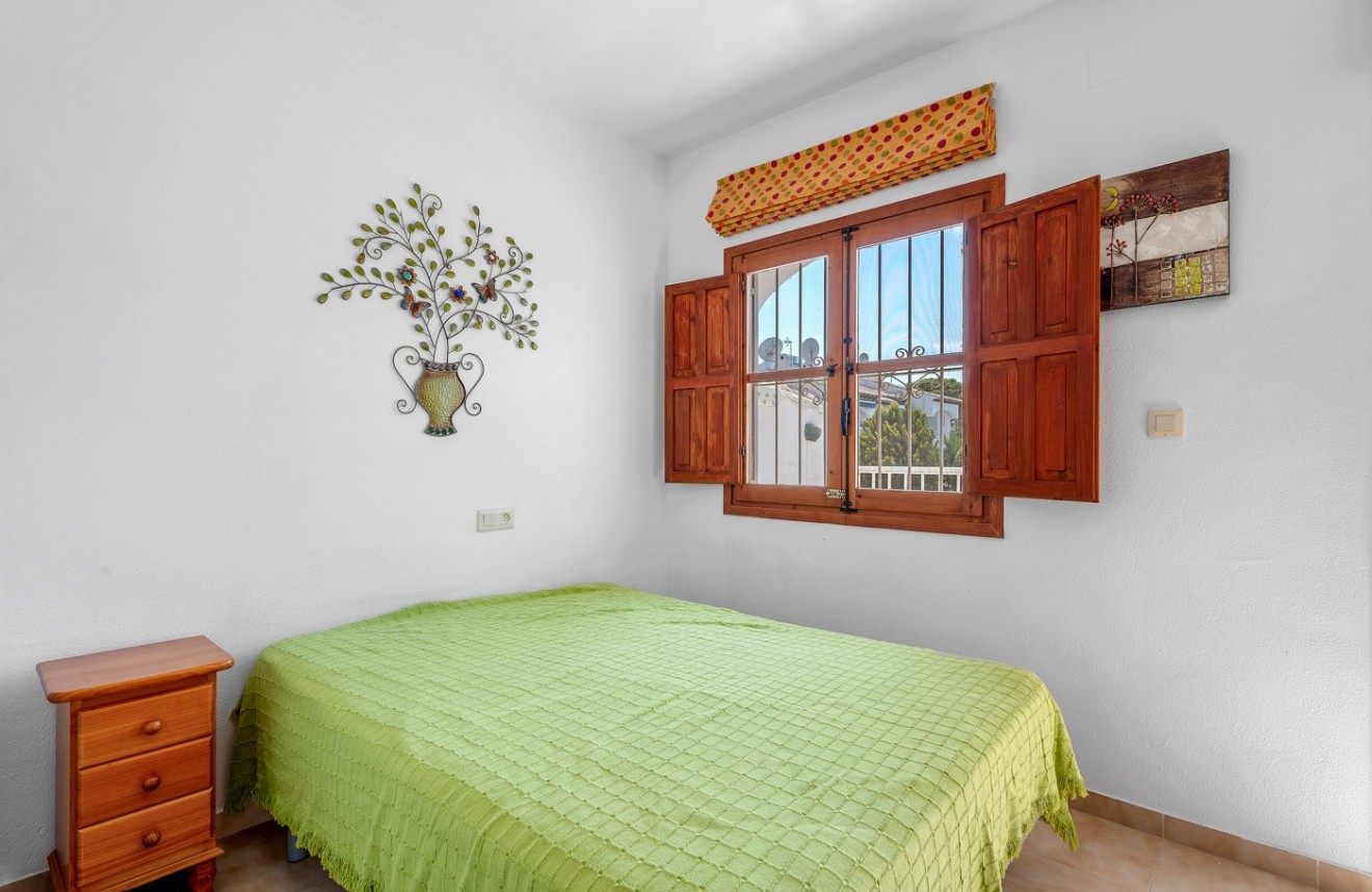 Segunda mano - Chalet -
Torrevieja - Costa Blanca