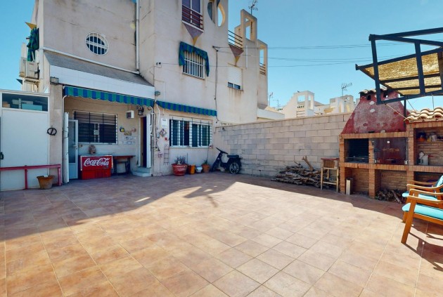 Segunda mano - Chalet -
Torrevieja - Torretas