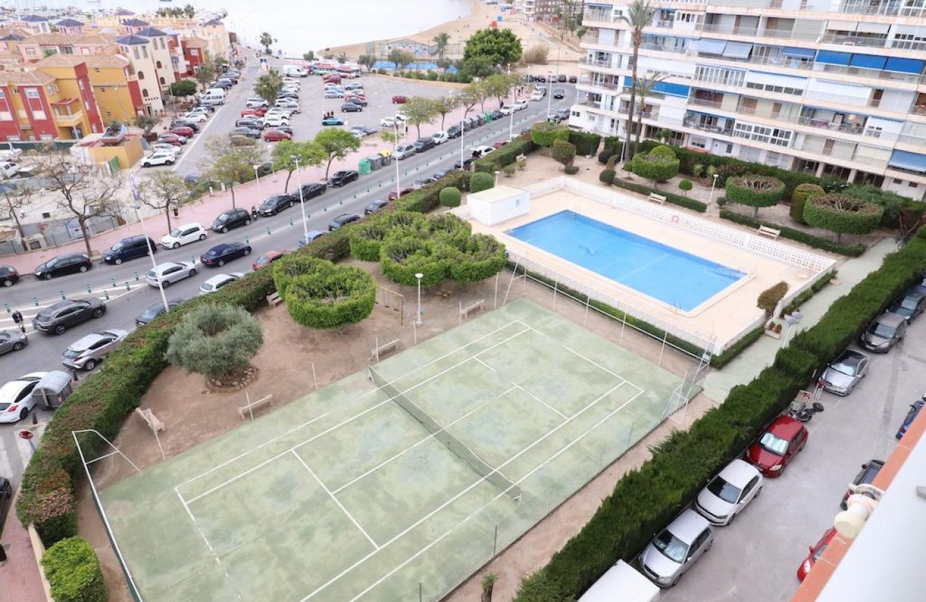 Tweedehands - Appartement / flat -
Torrevieja - Costa Blanca