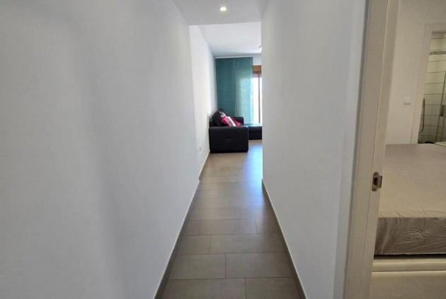 Resale - Apartment / flat -
Torrevieja - CENTRE