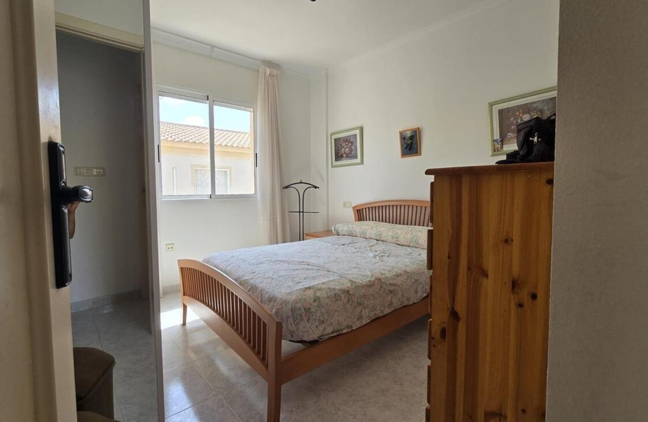 Tweedehands - Bungalow -
Torrevieja - Torreblanca