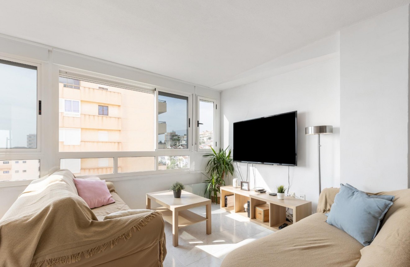 Resale - Apartment / flat -
Torrevieja - Cabo cervera