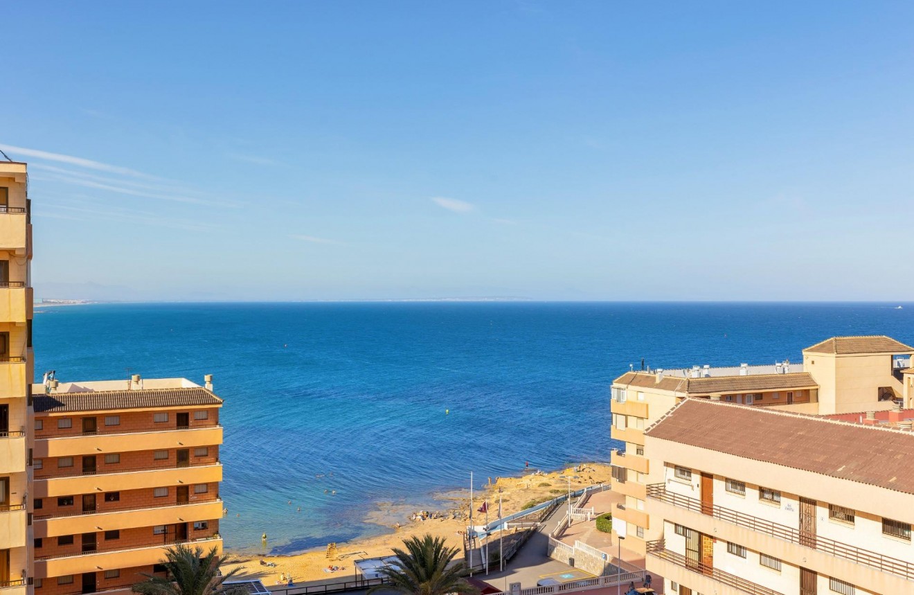 Resale - Apartment / flat -
Torrevieja - Cabo cervera