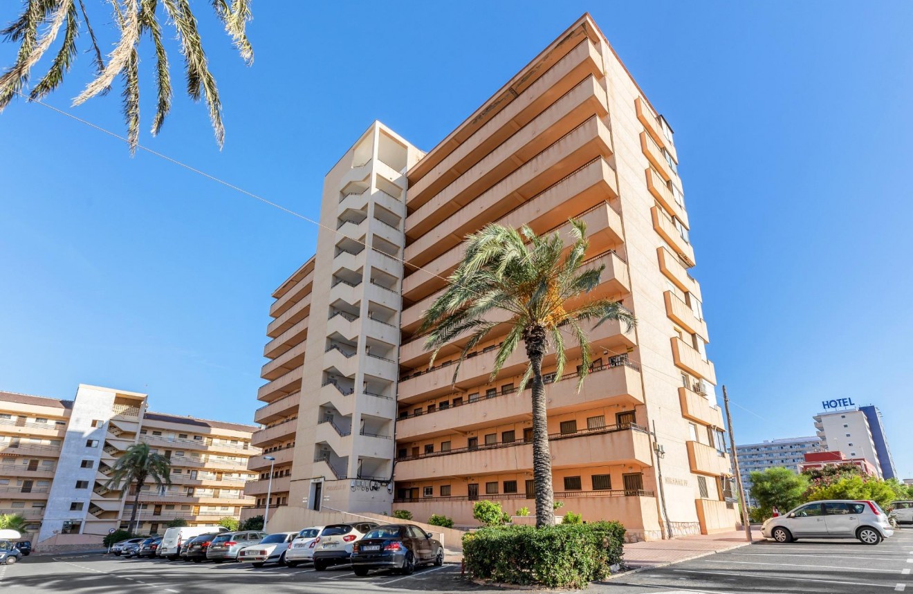 Tweedehands - Appartement / flat -
Torrevieja - Cabo cervera