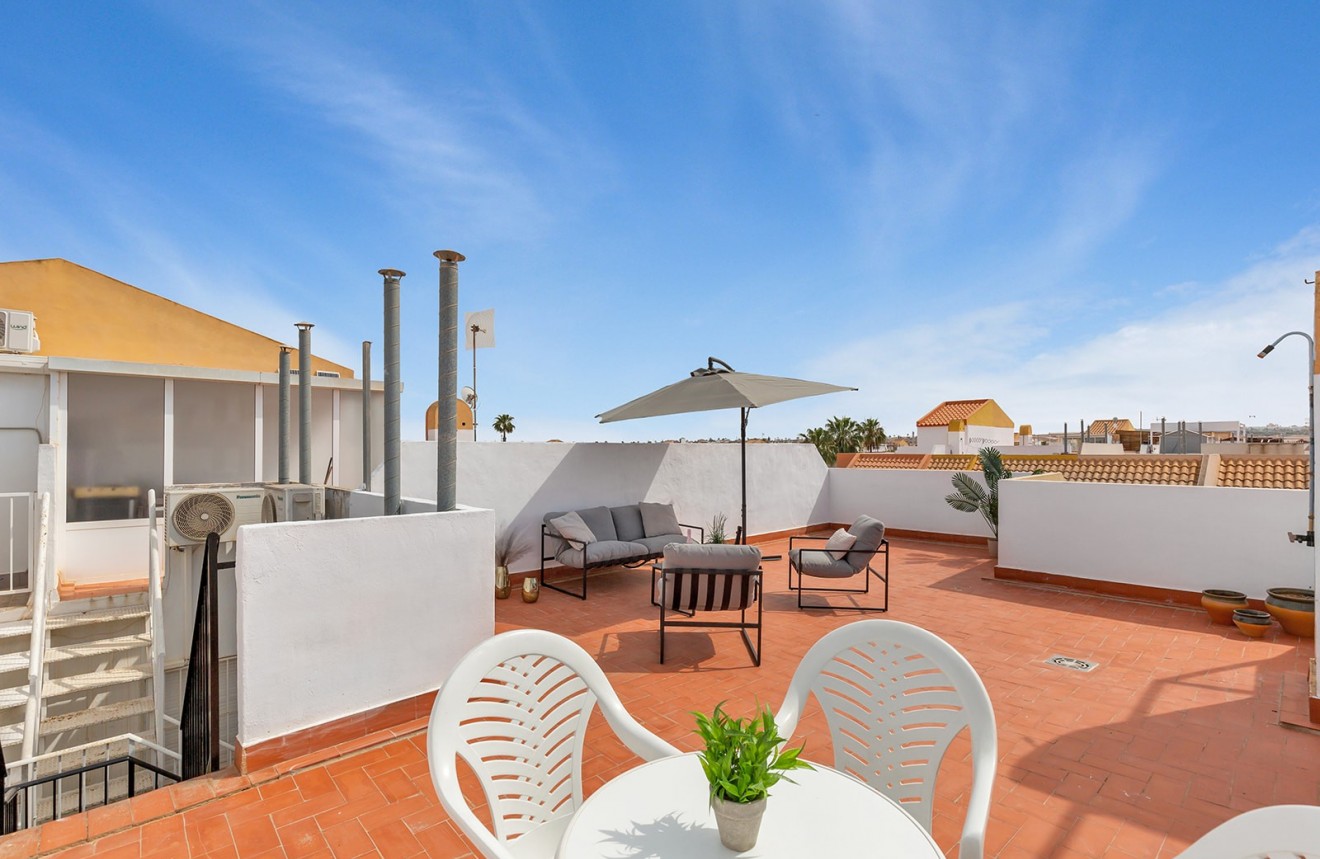 Z drugiej ręki - Bungalow -
Torrevieja - Costa Blanca