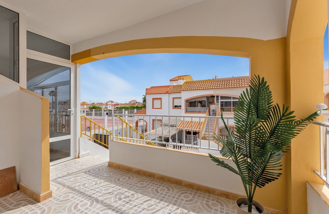 Z drugiej ręki - Bungalow -
Torrevieja - Costa Blanca