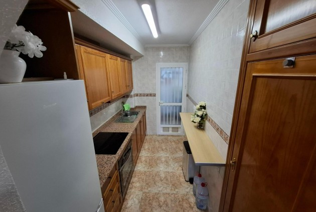 Tweedehands - Appartement / flat -
Torrevieja - Los altos