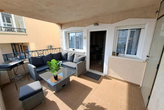 Resale - Apartment / flat -
Torrevieja - Los altos