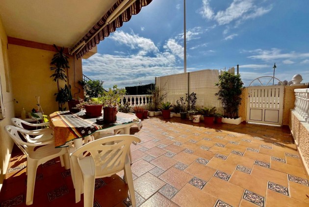 Z drugiej ręki - Bungalow -
Torrevieja - La Mata