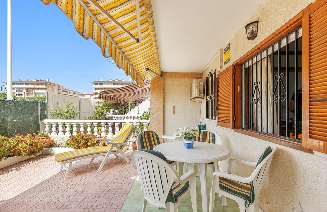 Aus zweiter Hand - Bungalow -
Torrevieja - La Mata