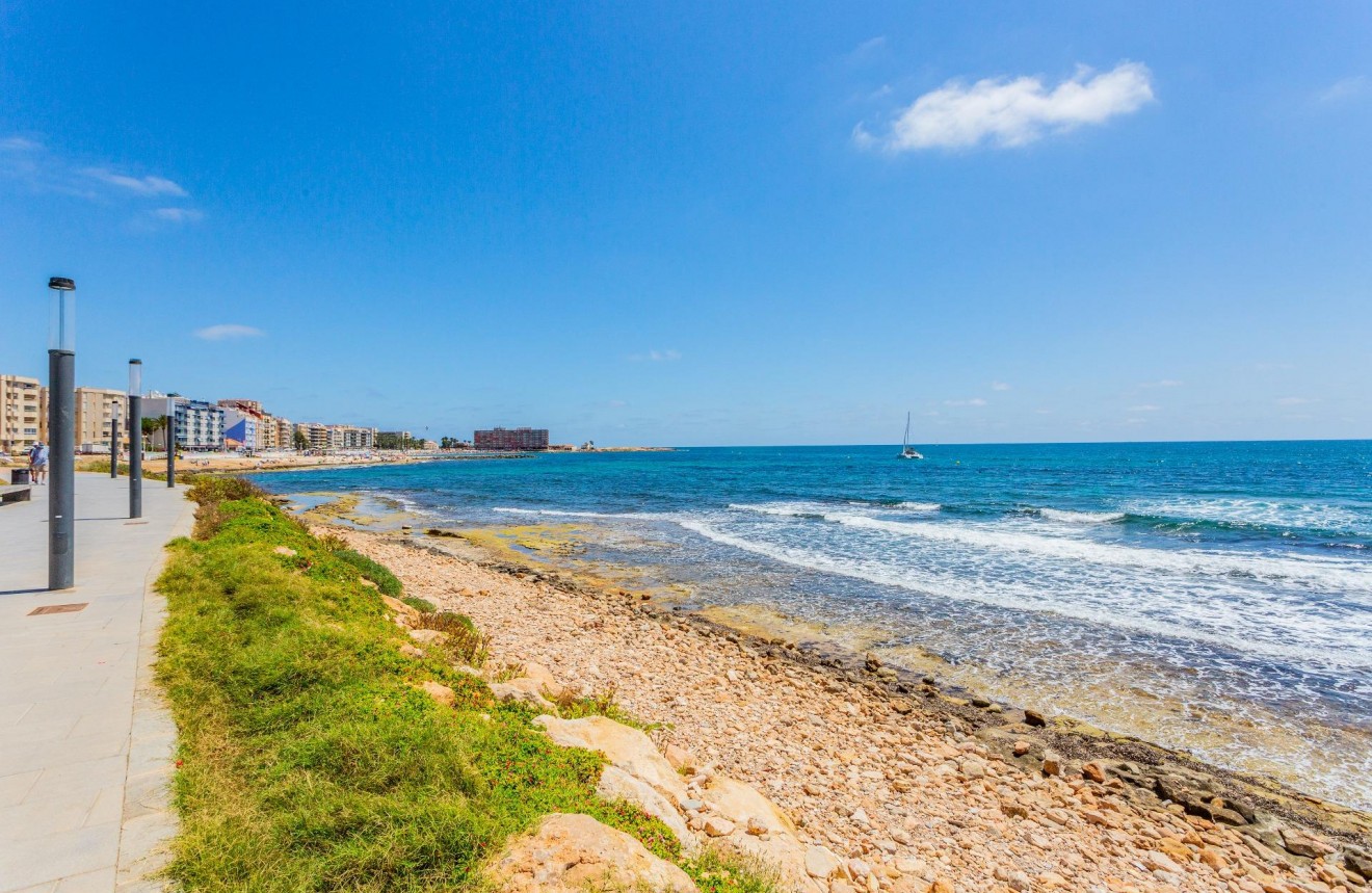 Aus zweiter Hand - Bungalow -
Torrevieja - La Mata